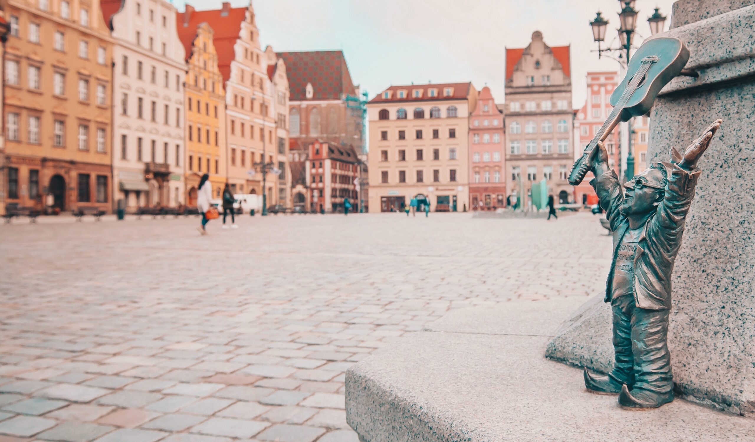 Prochain arrêt : Le Pays des Merveilles