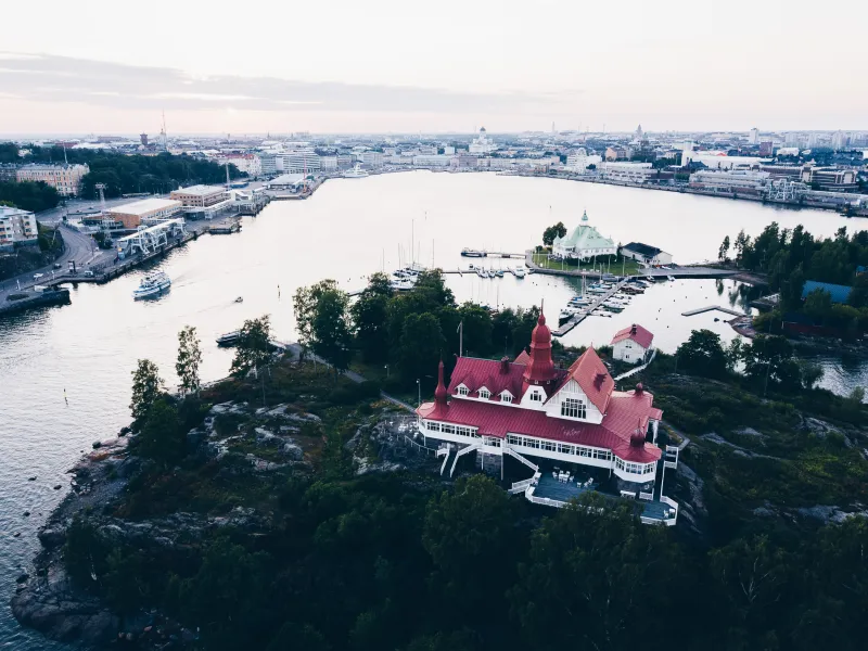 Vacances en solo : les meilleurs conseils et destinations